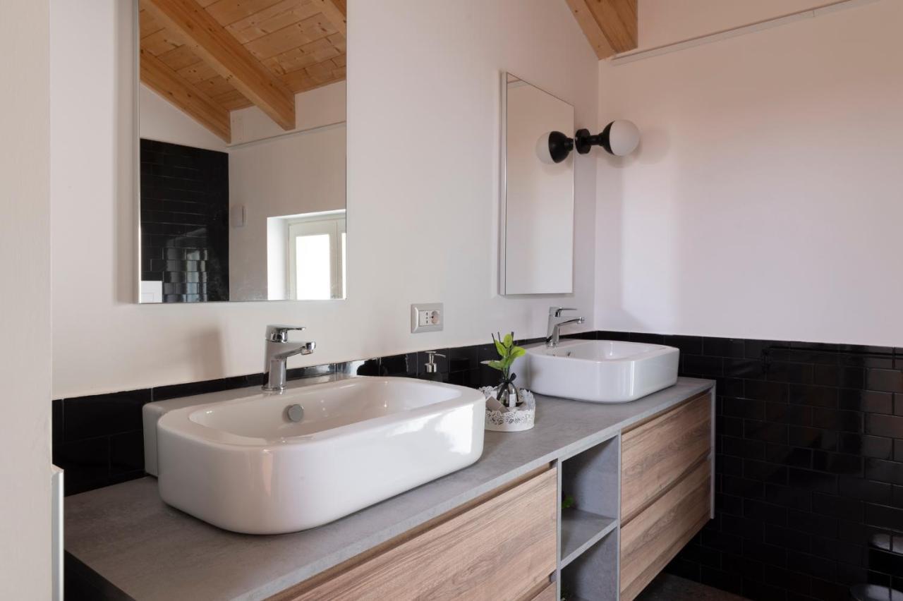 Mastu Gilardo Apartment San Pietro al Tanagro Bagian luar foto